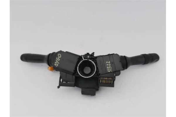 Recambio de mando intermitencia para toyota aygo (kgb/wnb) 1.4 básico referencia OEM IAM 843060H010 841400H010 
