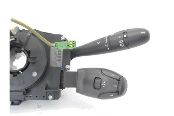 Recambio de mando intermitencia para peugeot 207 1.4 16v referencia OEM IAM 96630732XT 96657274XT 