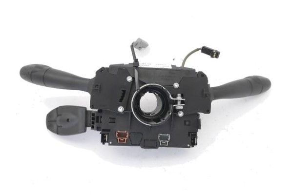 Recambio de mando intermitencia para peugeot 207 1.4 16v referencia OEM IAM 96630732XT 96657274XT 