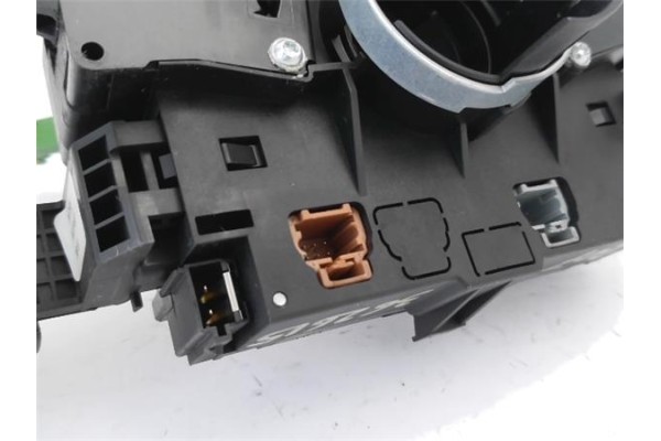 Recambio de mando intermitencia para peugeot 207 1.4 16v referencia OEM IAM 96630732XT 96657274XT 