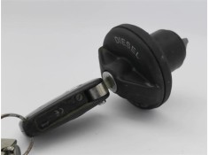 Recambio de tapon combustible para fiat qubo (300) 1.3 active referencia OEM IAM 46785426  