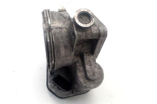 Recambio de caja mariposa aire para audi a3 sportback (8pa) 2.0 tdi ambiente referencia OEM IAM 38128063 038128063L 