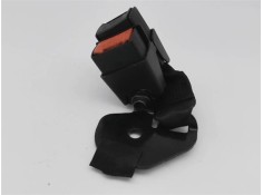 Recambio de anclaje cinturon trasero izquierdo para renault clio ii fase ii (b/cb0) 1.4 authentique referencia OEM IAM 820068404