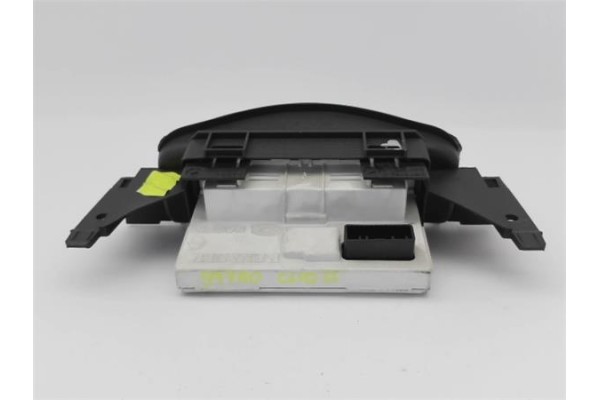 Recambio de display para renault clio ii fase ii (b/cb0) 1.4 authentique referencia OEM IAM 8200069064  