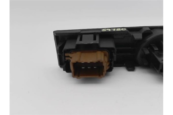 Recambio de mando multifuncion para renault clio ii fase ii (b/cb0) 1.4 authentique referencia OEM IAM 8200071224  