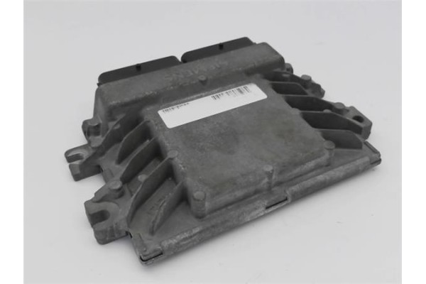 Recambio de centralita para renault clio ii fase ii (b/cb0) 1.4 authentique referencia OEM IAM 8200473744 8200400246 