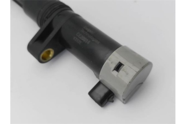 Recambio de bobina encendido para renault clio ii fase ii (b/cb0) 1.4 authentique referencia OEM IAM 224332597R  