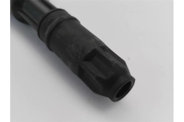 Recambio de bobina encendido para renault clio ii fase ii (b/cb0) 1.4 authentique referencia OEM IAM 224332597R  