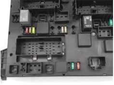 Recambio de caja fusibles/rele para opel astra j 1.7 cdti referencia OEM IAM 1247079 365927271 