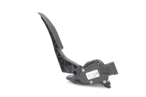 Recambio de pedal acelerador para opel astra j 1.7 cdti referencia OEM IAM 848040 13252702 
