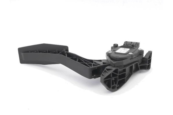 Recambio de pedal acelerador para opel astra j 1.7 cdti referencia OEM IAM 848040 13252702 