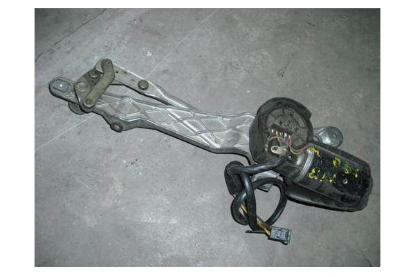 Recambio de motor limpiaparabrisas delantero para mercedes-benz 190 (w201) 2.0 (201.023) referencia OEM IAM   