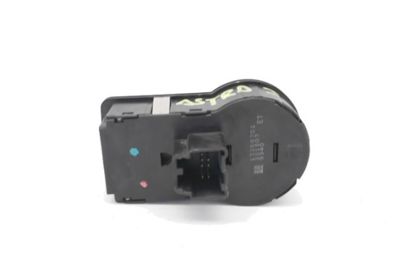 Recambio de mando de luces para opel astra j 1.7 cdti referencia OEM IAM 6240564 13268702 