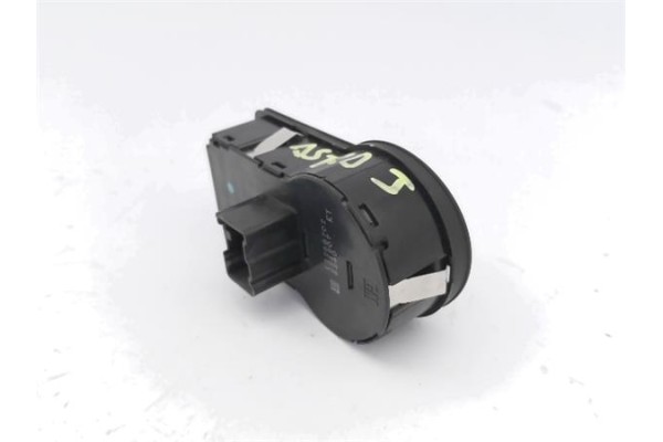 Recambio de mando de luces para opel astra j 1.7 cdti referencia OEM IAM 6240564 13268702 