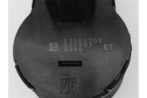 Recambio de mando de luces para opel astra j 1.7 cdti referencia OEM IAM 6240564 13268702 