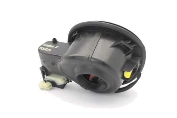 Recambio de tapa exterior combustible para opel astra j 1.7 cdti referencia OEM IAM 13267340  