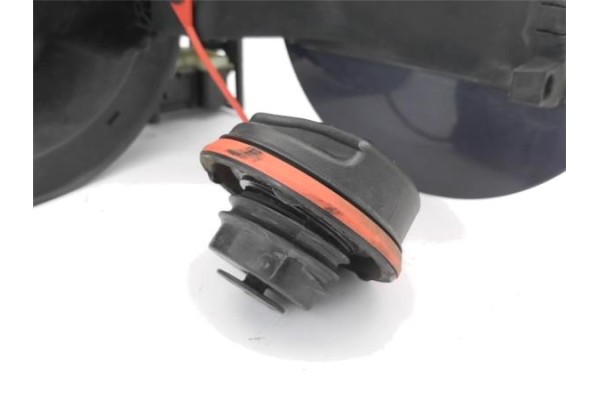 Recambio de tapa exterior combustible para opel astra j 1.7 cdti referencia OEM IAM 13267340  