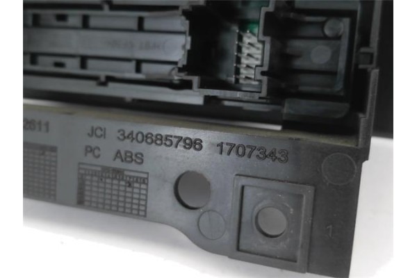 Recambio de display para opel astra j 1.7 cdti referencia OEM IAM 1236015 13267984 