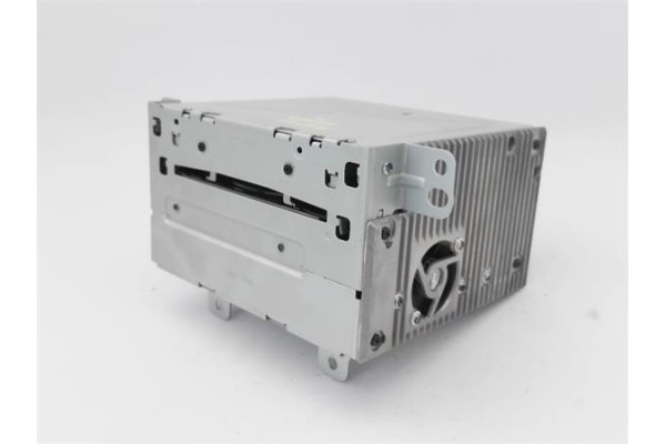 Recambio de radio / cd para opel astra j 1.7 cdti referencia OEM IAM 1780741 13334053 