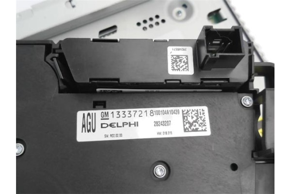 Recambio de radio / cd para opel astra j 1.7 cdti referencia OEM IAM 1780741 13334053 