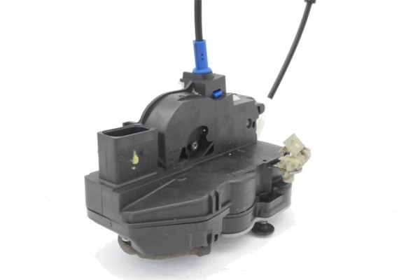 Recambio de cierre electromagnetico delantero derecho para opel astra j 1.7 cdti referencia OEM IAM 133727 3023880RH1 