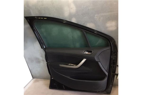 Recambio de puerta delantero izquierda para peugeot 308 1.6 gt referencia OEM IAM 9002AW  