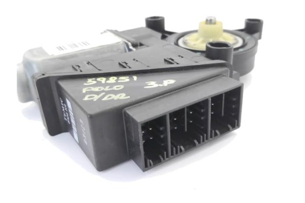 Recambio de motor elevalunas delantero derecho para volkswagen polo iv (9n1) 1.4 16v referencia OEM IAM 6Q1959801B01S 602959801A