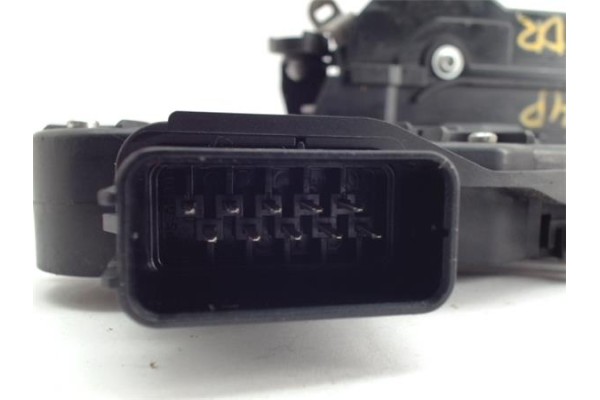 Recambio de cierre electromagnetico delantero derecho para volvo s40 berlina 2.0 referencia OEM IAM 30753664  