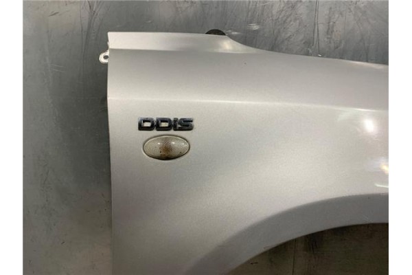 Recambio de aleta delantero derecha para suzuki swift iii (sg) 1.3 ddis referencia OEM IAM 5761163J20  5761163J00 , SUZUKI | 576