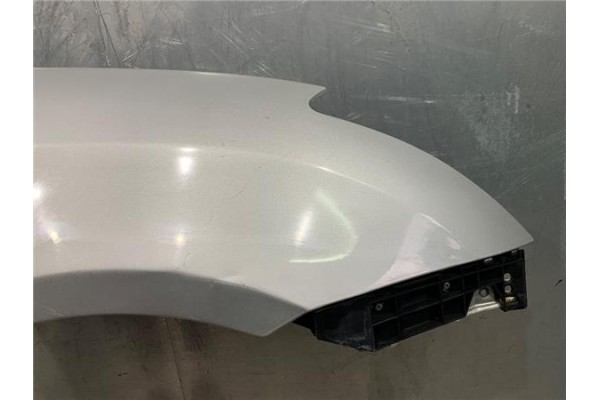 Recambio de aleta delantero derecha para suzuki swift iii (sg) 1.3 ddis referencia OEM IAM 5761163J20  5761163J00 , SUZUKI | 576