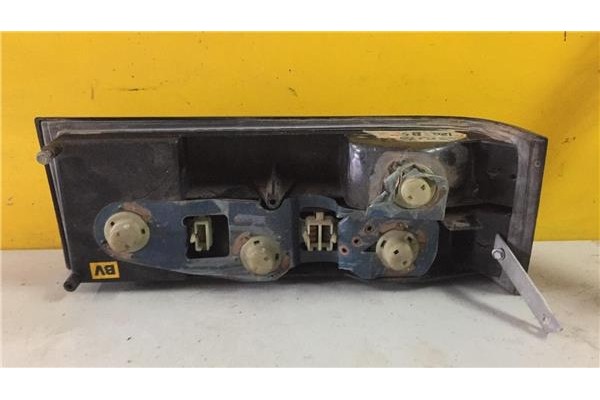 Recambio de piloto trasero izquierdo para opel senator a 2.0 básico referencia OEM IAM   