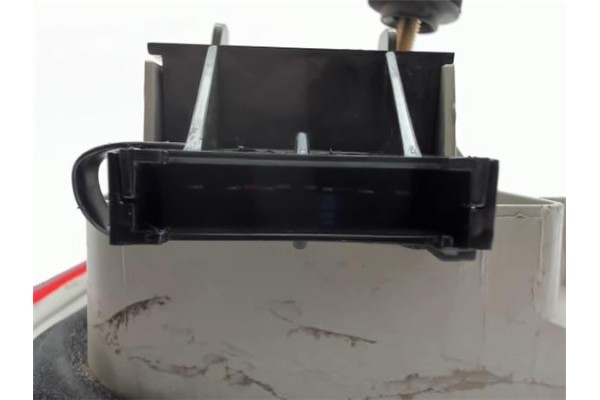 Recambio de piloto trasero izquierdo para ford transit furgón (t_ _) 2.5 d (tal, tas, tgl, tws) referencia OEM IAM 95VG13405AC  