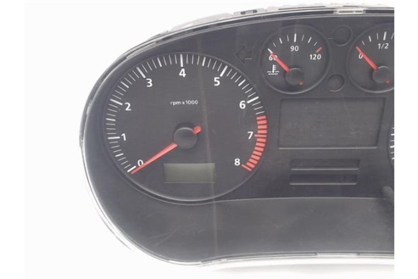 Recambio de cuadro completo para seat leon (1m1) 1.6 16 v referencia OEM IAM 110080152002 W01M0920802A 