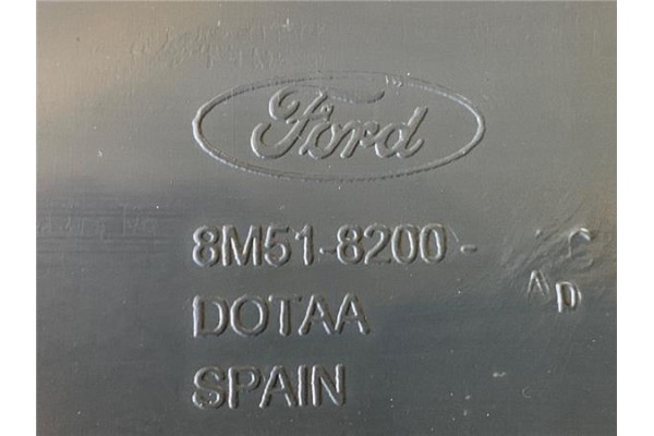 Recambio de rejilla capo para ford focus ii (da_) 2.0 tdci referencia OEM IAM 8M518200  