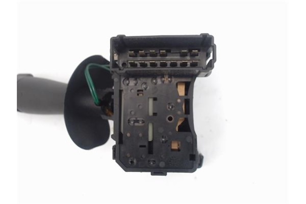 Recambio de mando limpiaparabrisas para renault twingo (cn0_) 1.2 16v (cn0a) referencia OEM IAM 7701048915 440556 