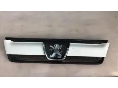Recambio de rejilla capo para peugeot boxer furgón (244) 2.2 hdi referencia OEM IAM 1304703070  