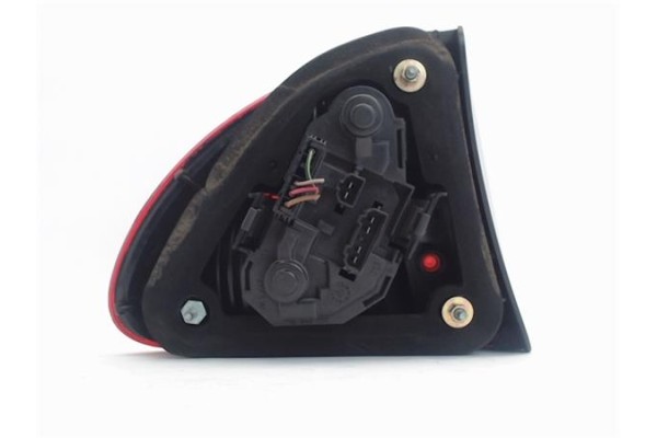 Recambio de piloto trasero derecho para seat leon (1m1) 1.6 16 v referencia OEM IAM 1M6945258  