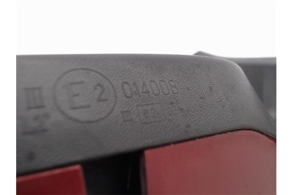 Recambio de retrovisor electrico izquierdo para renault megane i classic (la0) referencia OEM IAM 014008  