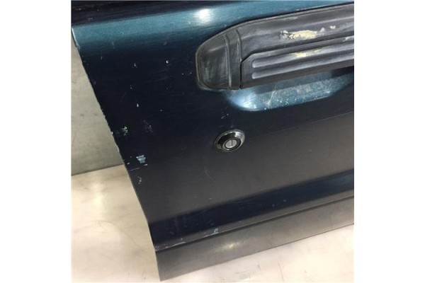 Recambio de puerta delantero derecha para galloper super exceed 2.5 t.d. referencia OEM IAM MR439494  
