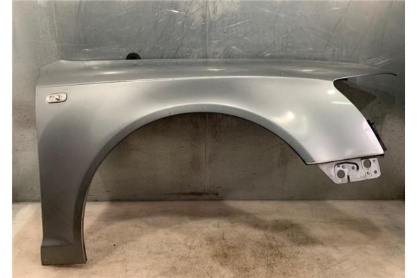 Recambio de aleta delantero derecha para audi a6 avant (4f5) 2.8 fsi referencia OEM IAM 4F0821104A  