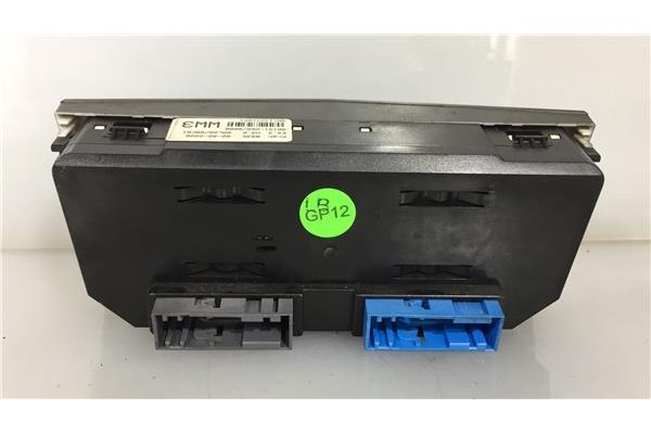 Recambio de mandos climatizador para opel astra h berlina 1.7 cdti referencia OEM IAM 13231051 90151268 
