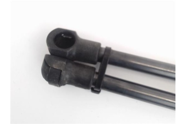 Recambio de amortiguador porton para seat leon (1m1) 1.6 16 v referencia OEM IAM 1M6827550A  