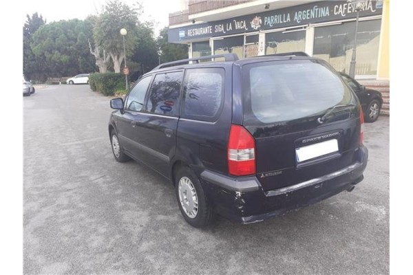 mitsubishi space wagon (n80/n90) del año 2000
