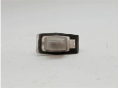 Recambio de piloto matricula para mazda premacy (cp) 2.0 td referencia OEM IAM E110384  