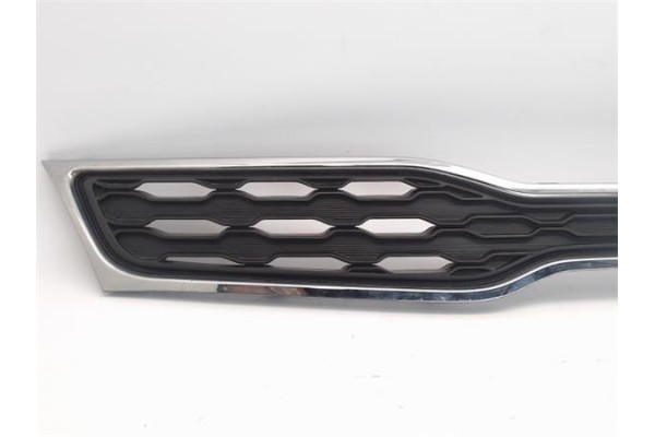 Recambio de rejilla capo para kia rio (ub) 1.2 basic referencia OEM IAM 863501W210  