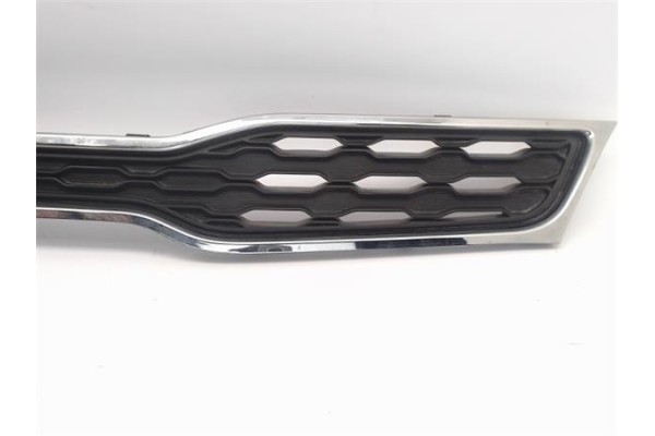 Recambio de rejilla capo para kia rio (ub) 1.2 basic referencia OEM IAM 863501W210  