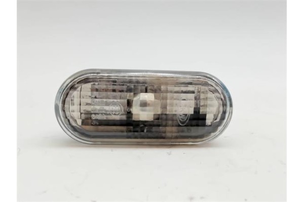 Recambio de piloto intermitente lat. delantero derecho para volkswagen polo iii berlina (6n2) 1.4 conceptline referencia OEM IAM