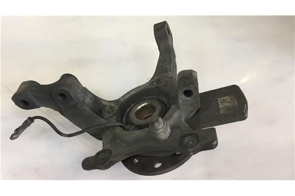 Recambio de mangueta delantero derecha para opel astra h berlina 1.7 cdti referencia OEM IAM 93178652 13110964 