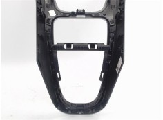 Recambio de embellecedor consola central para opel astra j berlina 5p 1.6 excellence referencia OEM IAM 13257562  