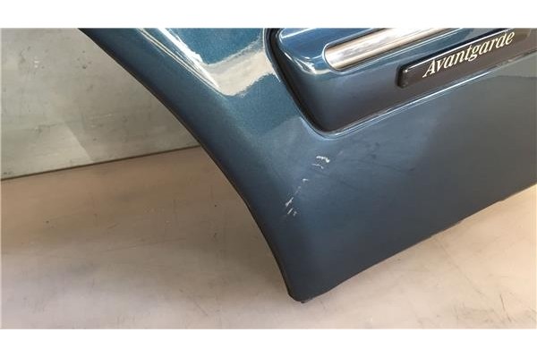 Recambio de aleta delantero izquierda para mercedes-benz clase e (bm 210) berlina 2.6 240 (210.062) referencia OEM IAM A21088015